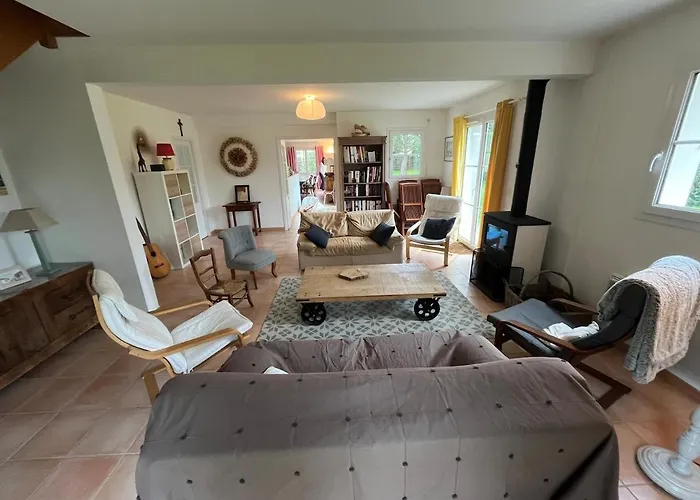 Maison Familiale A 150m De La De Quimiac 펜션 *