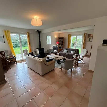 Maison Familiale A 150m De La De Quimiac *